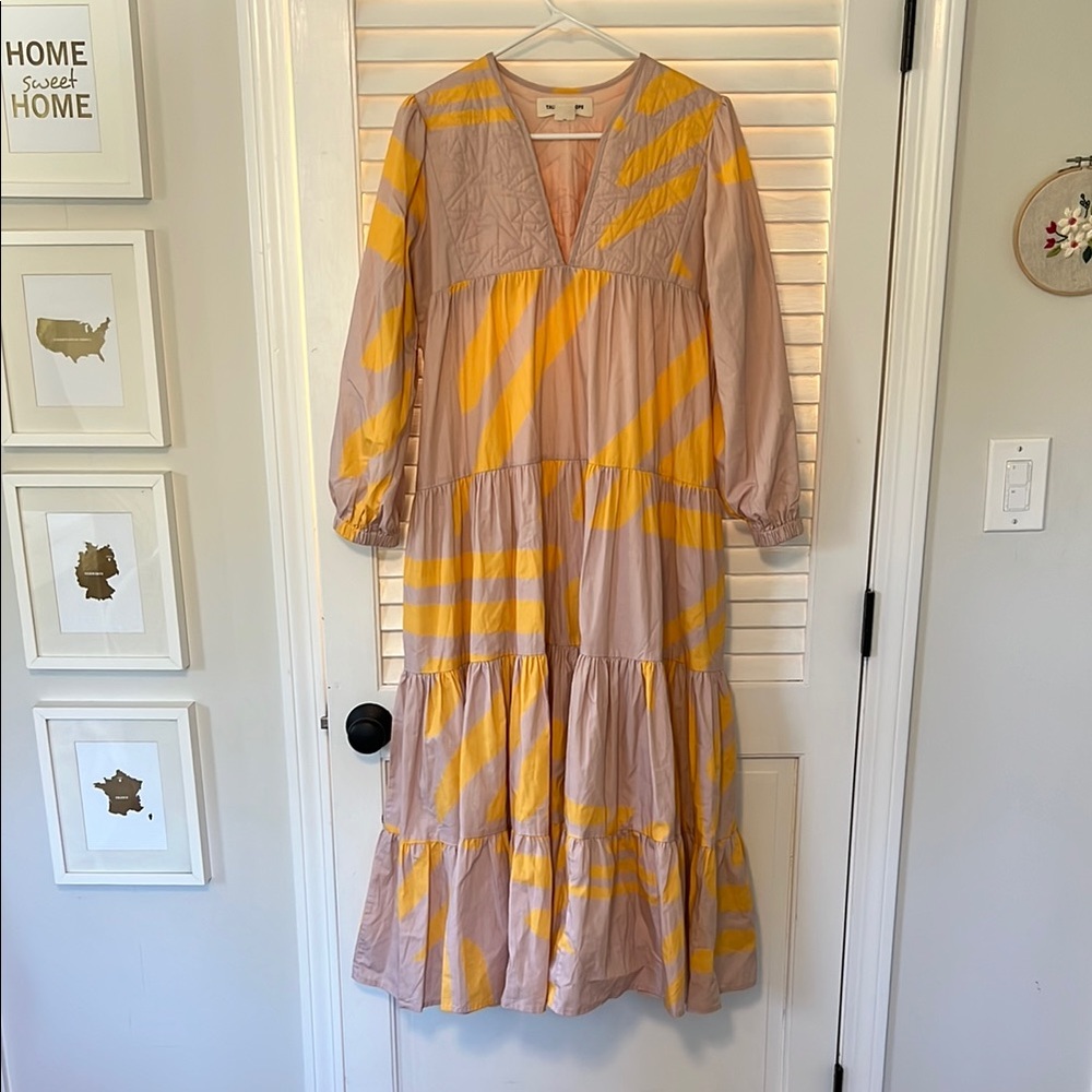 Tallulah & Hope Tiered Long Sleeve Dress - Small - EUC